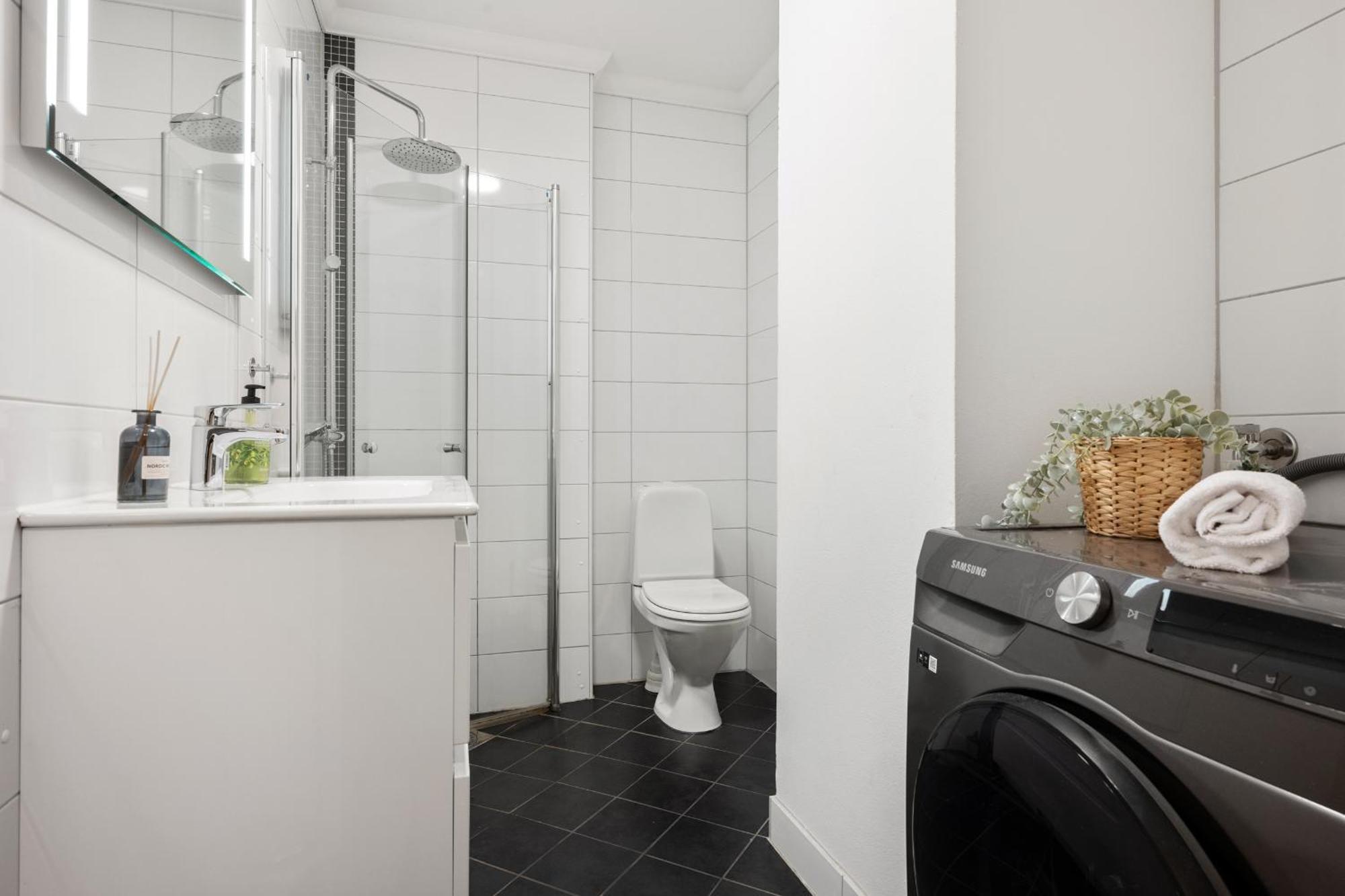 Apartament New! Modern City Apt: Central W/ Private Entrence Bergen Zewnętrze zdjęcie